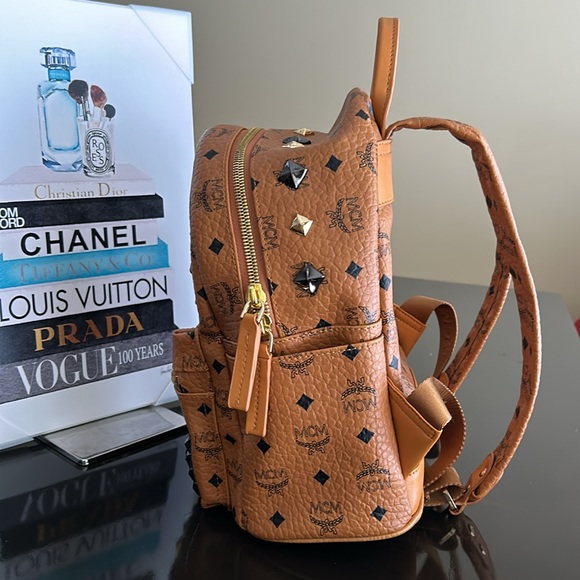 MCM Stark Studded Visetos Backpack - Picture 5 of 16